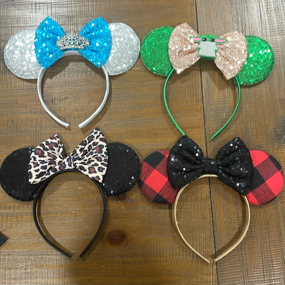 Sequin Minnie Mouse headbands (multiple available)